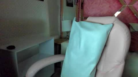 Snapshot of anny_bridge chatting on November 6, 9:26 pm Anny bridge online show from November 6, 9:26 pm