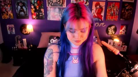 Snapshot of anny_cross chatting on February 11, 1:41 am Paty online show from February 11, 1:41 am