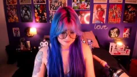 Snapshot of anny_cross chatting on February 13, 1:50 am Paty online show from February 13, 1:50 am