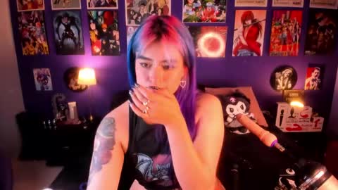 Snapshot of anny_cross chatting on February 18, 6:37 am Paty online show from February 18, 6:37 am