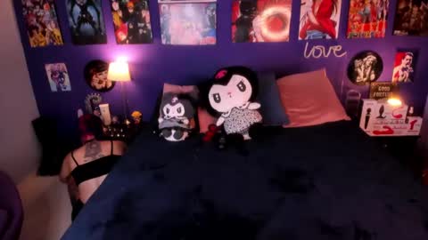 Snapshot of anny_cross chatting on October 2, 1:12 am Paty online show from October 2, 1:12 am