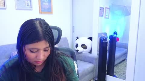 Snapshot of anny_louis chatting on November 15, 7:21 pm ANNY LOUIS online show from November 15, 7:21 pm