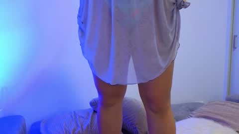 Snapshot of anny_louis chatting on November 21, 10:08 pm ANNY LOUIS online show from November 21, 10:08 pm