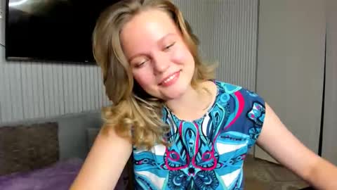anny_love_you online show from October 18, 6:41 pm