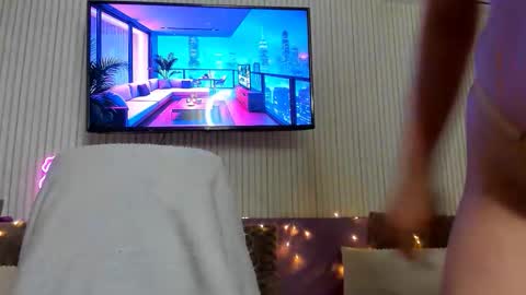 anny_love_you online show from November 6, 7:04 pm