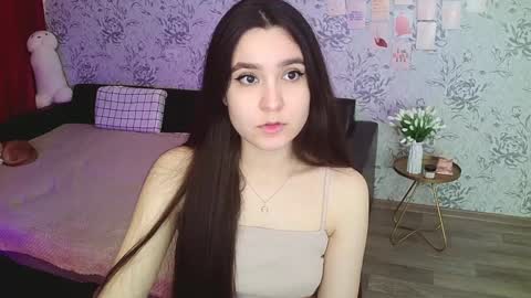 Annie online show from December 7, 6:54 am