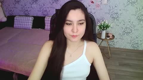 Annie online show from December 28, 3:26 pm