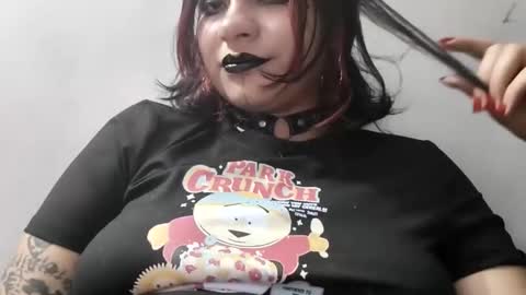 Annie online show from February 20, 11:49 pm