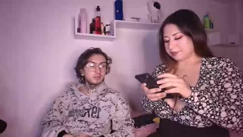 Snapshot of annyharris chatting on December 1, 10:04 pm anny harris online show from December 1, 10:04 pm