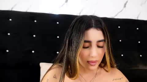 Snapshot of annyy_rosse chatting on July 28, 2:13 pm ANNYY online show from July 28, 2:13 pm