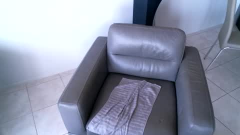 Snapshot of anoaklawnguy chatting on March 21, 2:20 pm anoaklawnguy online show from March 21, 2:20 pm