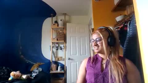 Angel online show from April 19, 6:10 pm