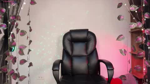 Snapshot of another_teo chatting on February 16, 4:31 am Jordan Mateo online show from February 16, 4:31 am