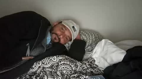 Snapshot of ansreramso chatting on November 20, 6:40 pm Lower chakra online show from November 20, 6:40 pm