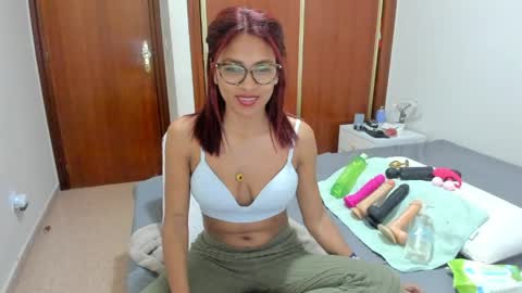 Snapshot of anthonela_hotsex chatting on June 1, 6:09 pm anthonela_hotsex online show from June 1, 6:09 pm