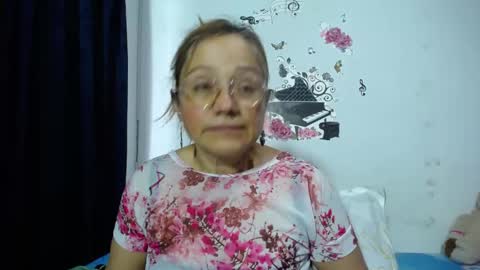 Snapshot of anthonela_mature_ chatting on December 15, 9:08 pm anthonela_mature_ online show from December 15, 9:08 pm