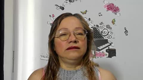 anthonela_mature_ online show from December 21, 4:25 pm