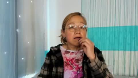 Snapshot of anthonela_mature_ chatting on July 10, 10:34 pm anthonela_mature_ online show from July 10, 10:34 pm
