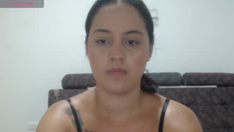 Snapshot of anthonela_queen chatting on February 17, 12:07 am Anthonela Queen online show from February 17, 12:07 am