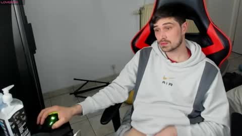 Snapshot of anthonyloveseks chatting on April 11, 5:39 pm Anthony online show from April 11, 5:39 pm