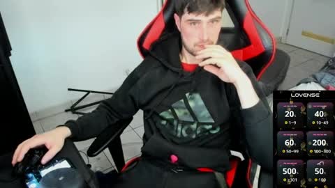 Snapshot of anthonyloveseks chatting on April 12, 5:18 pm Anthony online show from April 12, 5:18 pm