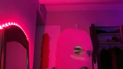 anthonymario86 online show from May 14, 6:31 am