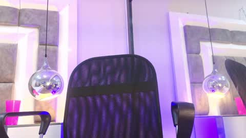 Snapshot of anthonystone_ chatting on May 29, 10:30 pm Anthonny online show from May 29, 10:30 pm