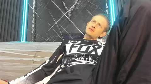 Anthonny online show from June 8, 1:28 am