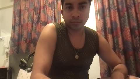 anthonystrokes online show from May 2, 2:49 am