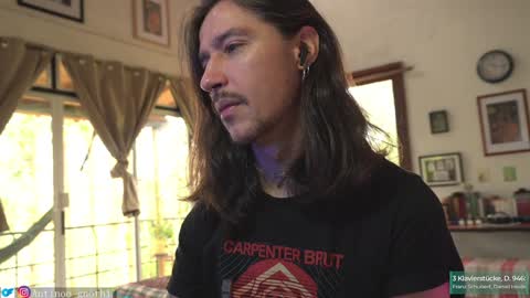 Antinoo Gnothi online show from December 24, 3:16 pm