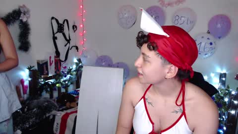 Snapshot of antonella_cruz02 chatting on December 22, 11:41 pm anto ford02 online show from December 22, 11:41 pm