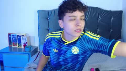 anto ford02 online show from July 20, 7:49 pm
