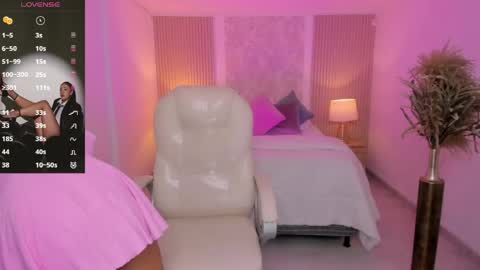  Antonella Grayy  online show from April 25, 11:02 am