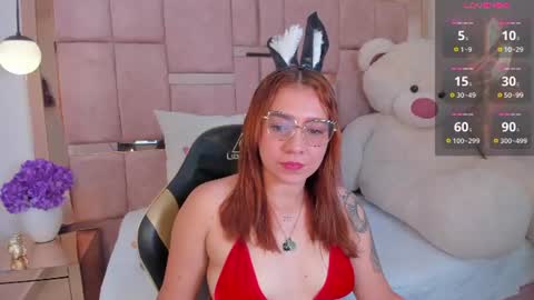 Snapshot of antonella_moon7 chatting on July 8, 3:55 am Antonella Moon 7 online show from July 8, 3:55 am