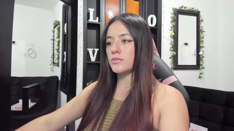 antonella  online show from December 3, 7:22 pm