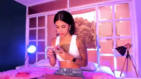 Snapshot of antonella_rossi24 chatting on July 12, 2:30 pm Antonella Rossi online show from July 12, 2:30 pm