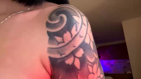 Snapshot of antonella_silva chatting on October 22, 1:17 am Anto online show from October 22, 1:17 am