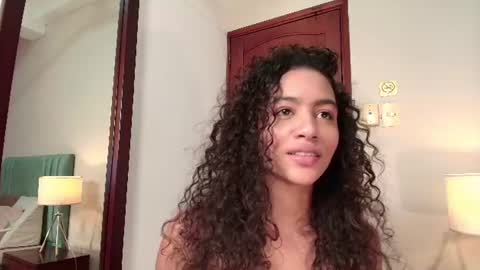 AntonellaHall  online show from June 18, 1:06 am