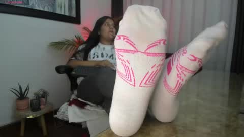 Snapshot of antonellariu chatting on May 10, 4:45 pm Antonella online show from May 10, 4:45 pm