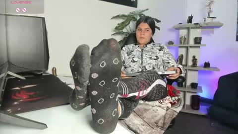 Snapshot of antonellariu chatting on June 4, 7:20 pm Antonella online show from June 4, 7:20 pm