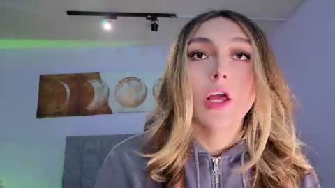  Antonella online show from June 22, 8:28 pm