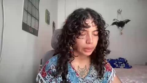 Antonia online show from December 2, 5:08 pm