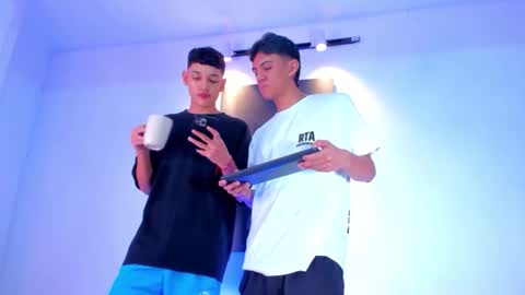 Snapshot of antoniomancinin chatting on October 22, 2:56 am brendan and stiiven online show from October 22, 2:56 am