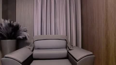 HI My name is Antonio online show from November 25, 7:58 pm