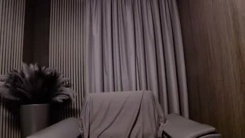 HI My name is Antonio online show from December 21, 8:05 pm