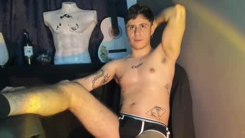 antonnello_ online show from September 25, 11:41 pm