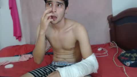 karol y antony online show from January 6, 8:07 pm