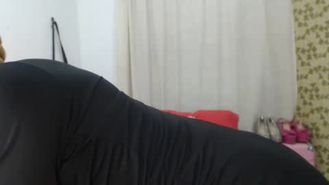 karol y antony online show from February 17, 7:53 pm