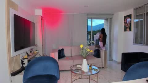 Snapshot of antotss chatting on November 5, 10:43 pm Maria Antonia online show from November 5, 10:43 pm