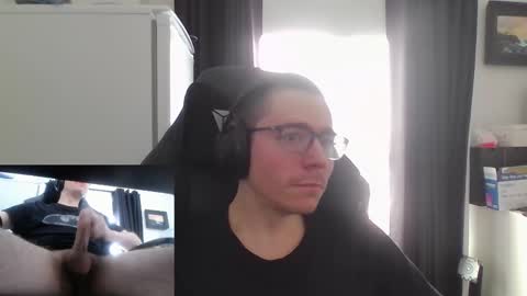 Snapshot of antrol13 chatting on February 9, 8:13 pm Ask me online show from February 9, 8:13 pm